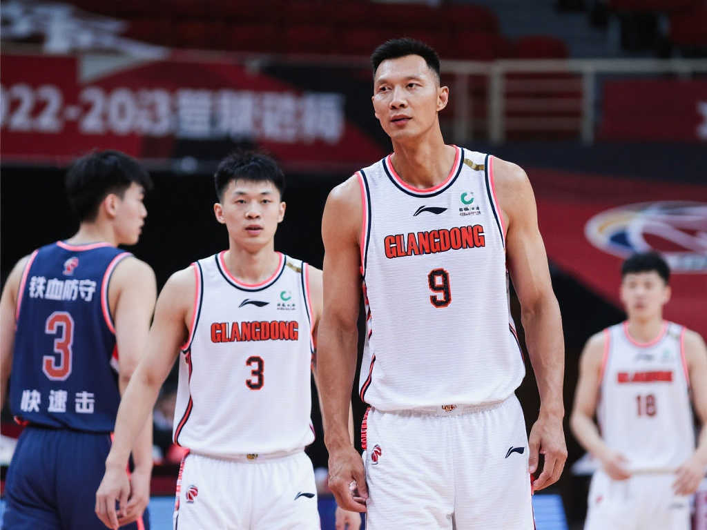 潮湿且多坡 潮湿且多坡